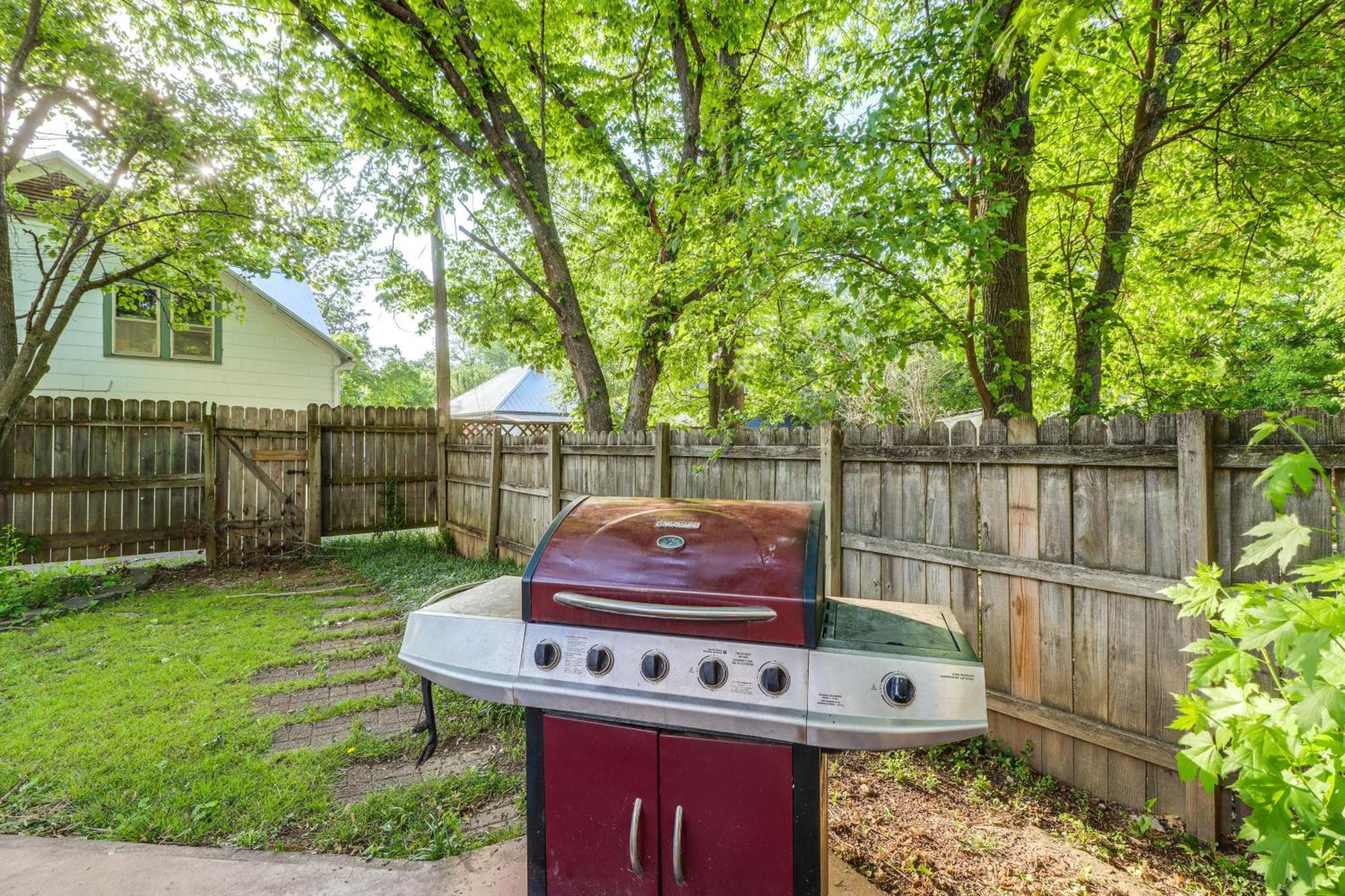 Harrison Family Home With Grill - Near Downtown! Exterior photo
